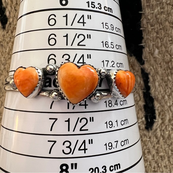 ❤️ Spiny Oyster Adjustable Heart Cuff Brushed Sterling Navajo Southwestern 17.3G - Picture 16 of 17